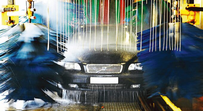 Tvätta bilen i biltvätt – för att du bryr dig om Mälaren