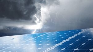 Hur kan solpanelsanläggningar skyddas från åsk- och överspänningsskador? 3