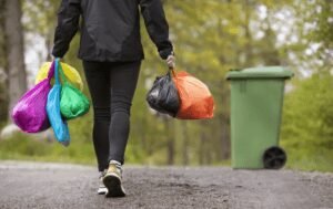 Den svarta färgsorteringspåsen engagerar stort