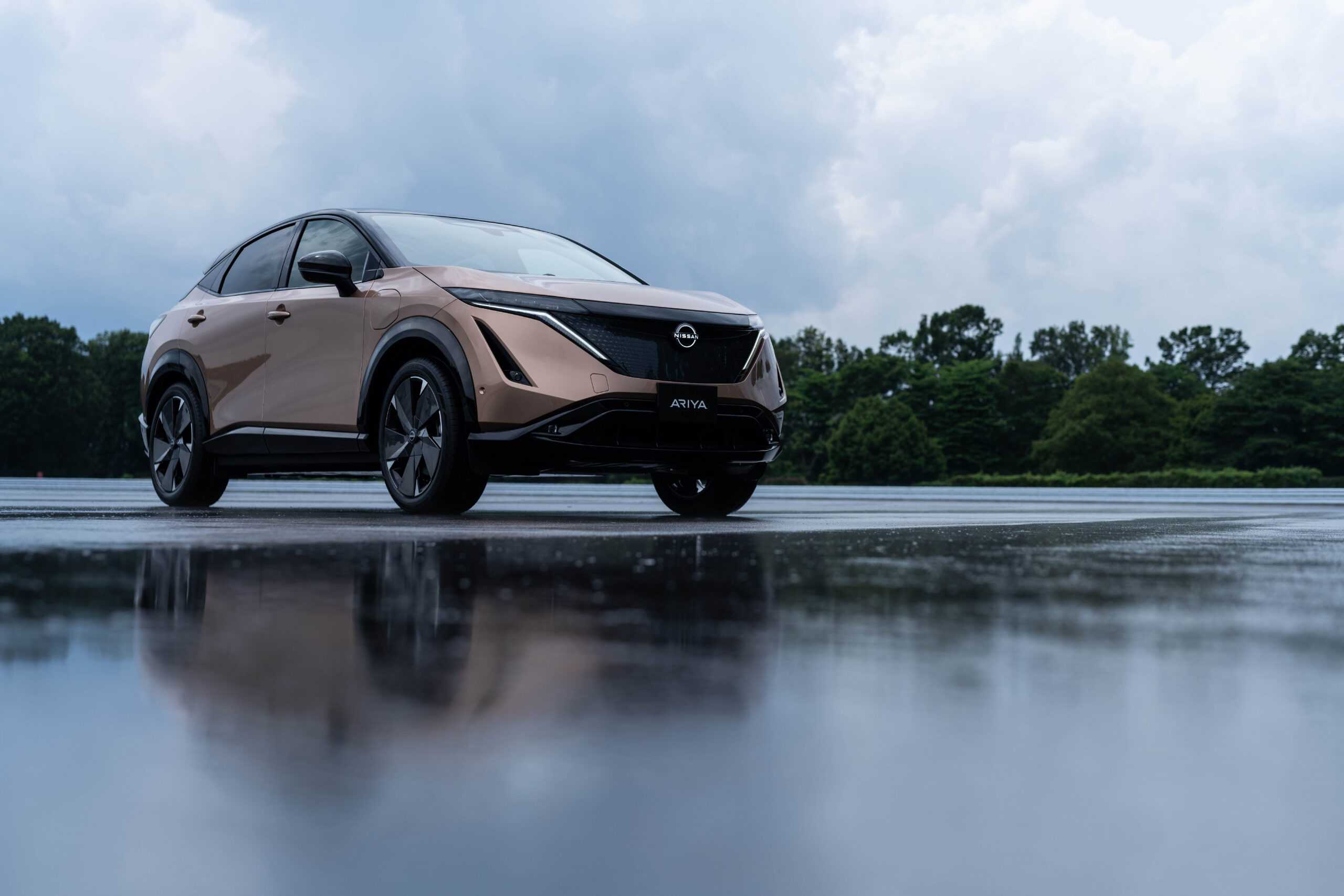 Nissan ARIYA: framtidens helt eldrivna crossover-coupé 5