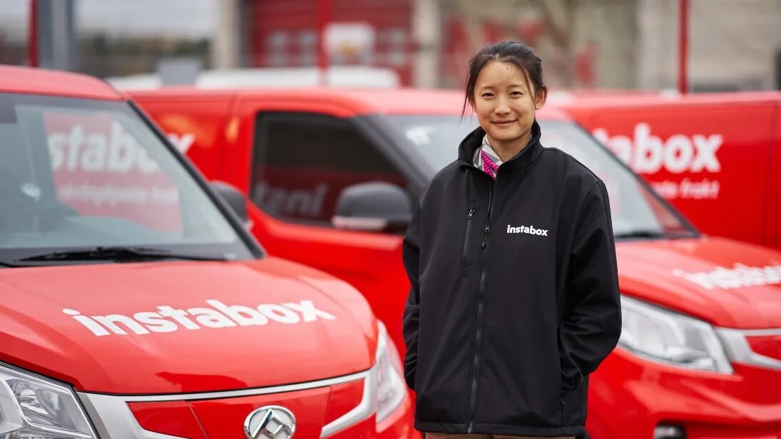 Instabox ställer om till eldrivet – köper 50 eltransportbilar av Maxus