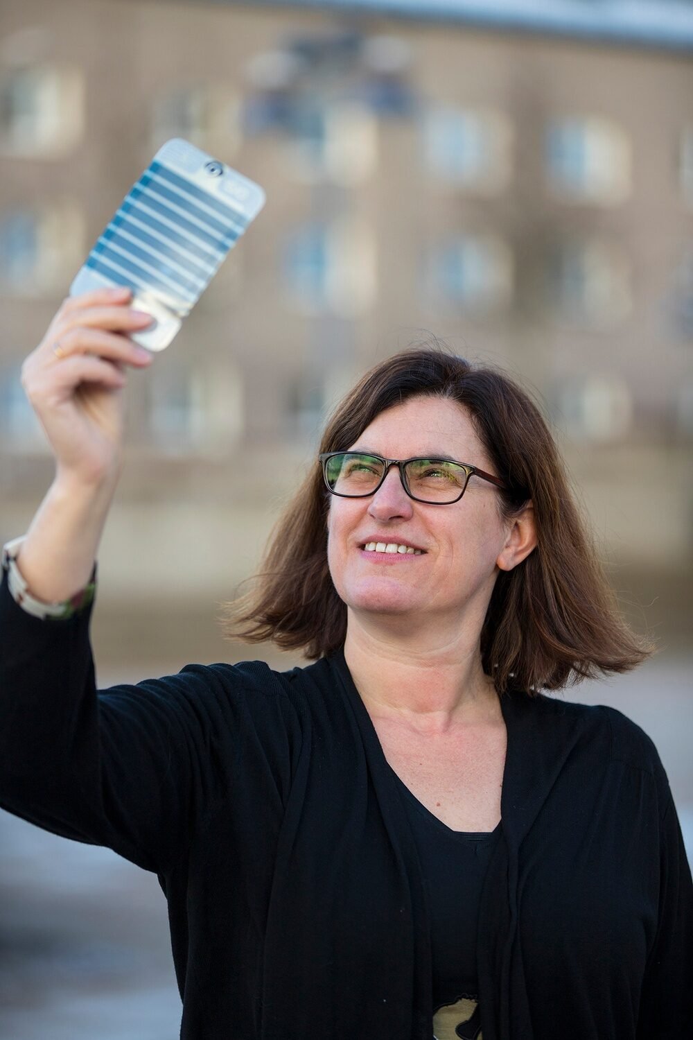 Forskning för effektivare organiska solceller vid Karlstads universitet