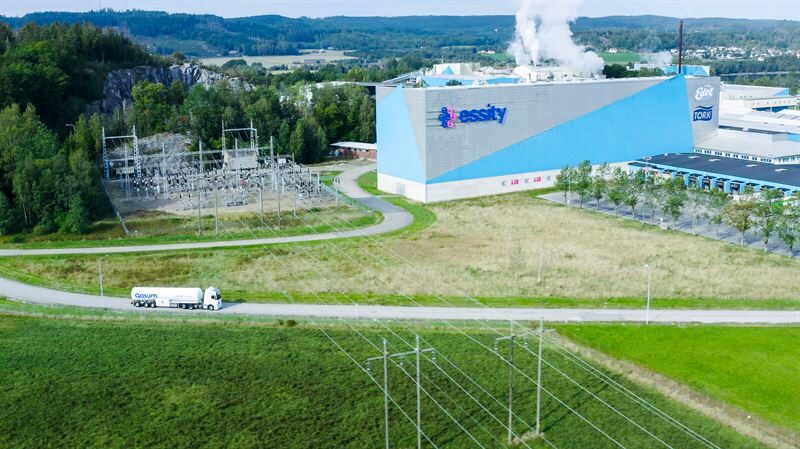 Med flytande biogas blir Essity nu först i världen med storskalig mjukpappertillverkning utan fossila CO2-utsläpp