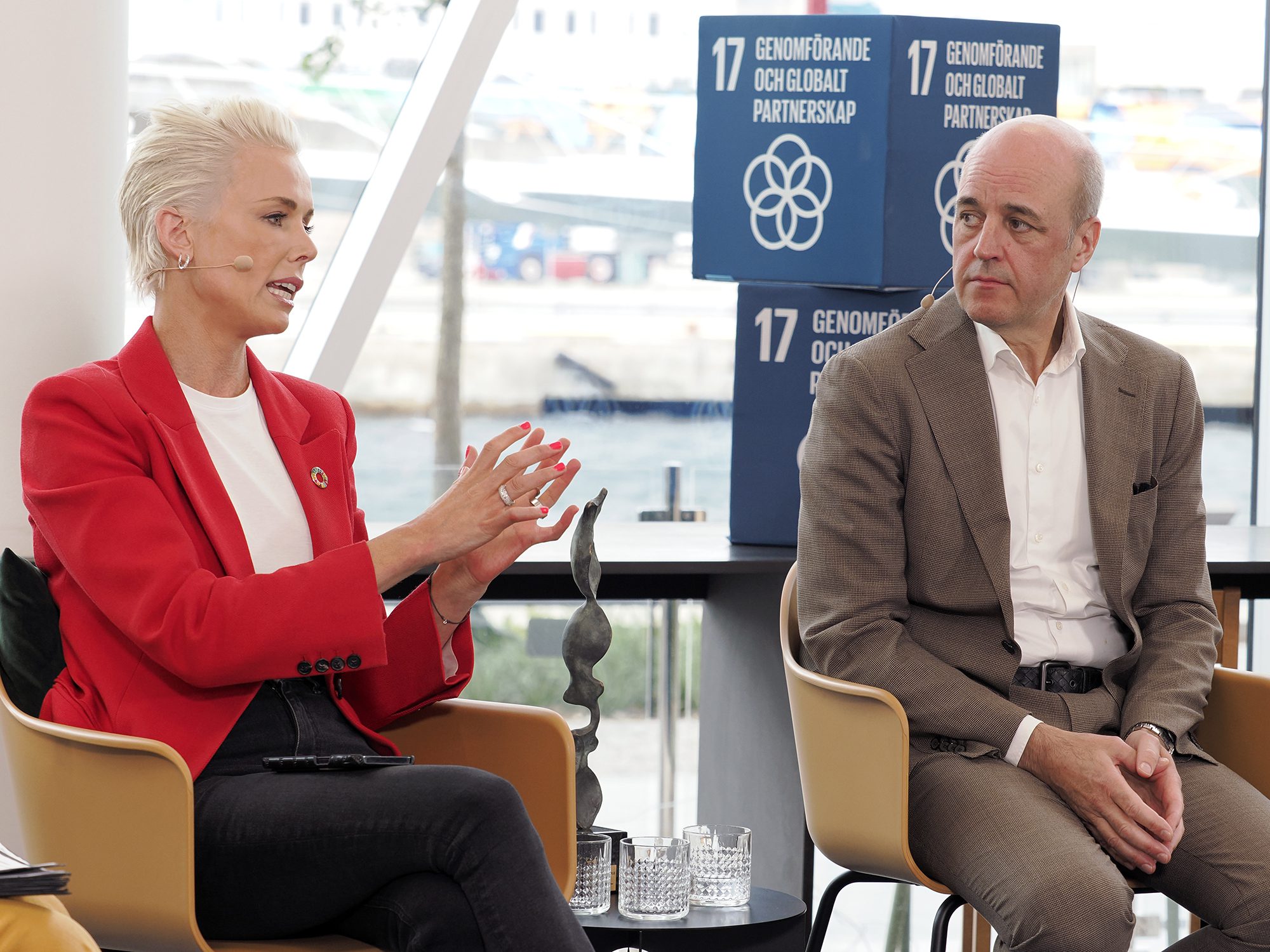 A Sustainable Tomorrow: 10 000 deltagare på Sveriges största digiloga hållbarhetskonferens