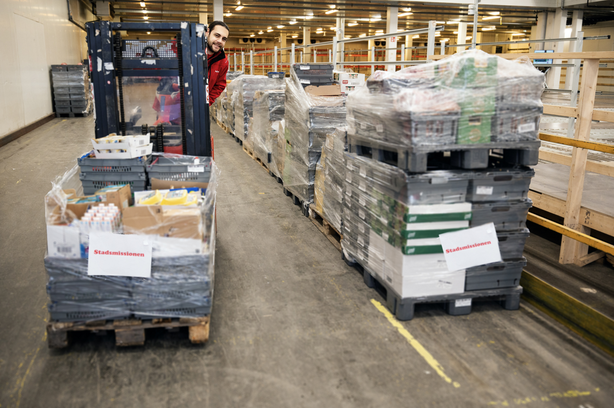 Mathem skänker 36 ton mat till Matmissionen
