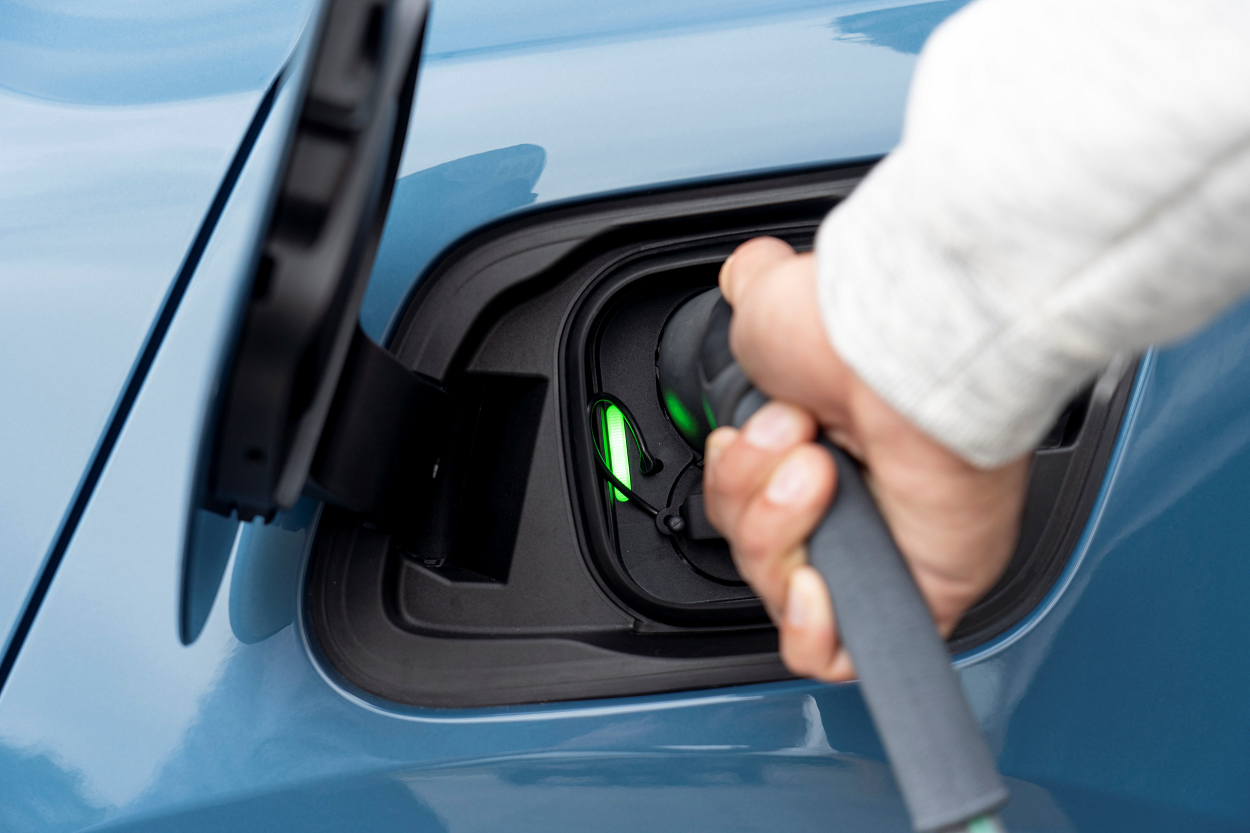 Forsåker del av samverkansprojekt som undersöker hur dubbelriktad laddning av elbilar kan stärka energisystemet