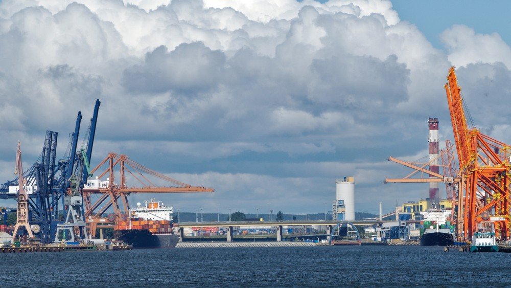 Fartygens utsläpp i hamn hotar livsmiljön i havet
