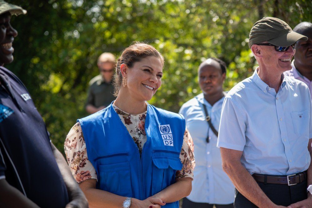 Klimatförändringar och digital omställning i fokus när H.K.H. Kronprinsessan Victoria besöker FN:s utvecklingsprogram i Bangladesh Klimatförändringar och digital omställning i fokus när H.K.H. Kronprinsessan Victoria besöker FN:s utvecklingsprogram i Bangladesh