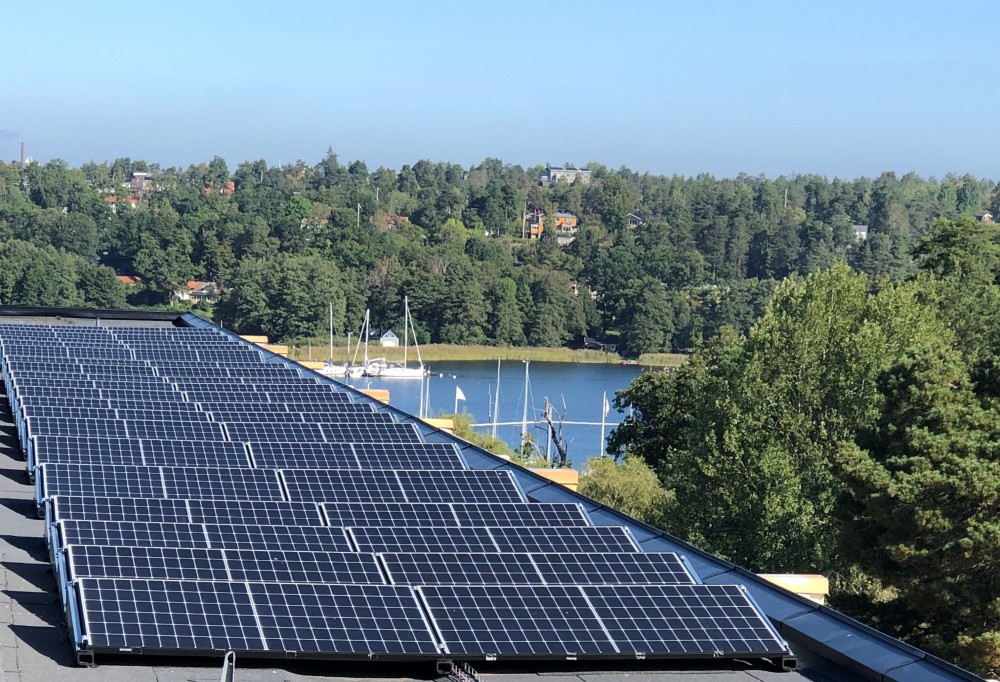 Tredubbling av egenproducerad solenergi - Stena Fastigheter ska bli självförsörjande på el