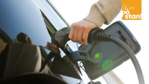 Elbilsevent och Lyckolördag på stan i Skövde 5 oktober