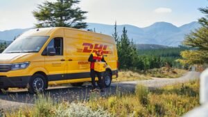 Hållbarhet förblir högsta prioritet: DHL Express lanserar Global Sustainability Survey 2024