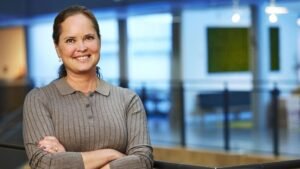 Tele2 och Foxway levererar en hållbar ”Digital Arbetsplats som tjänst” Tele2 och Foxway levererar en hållbar ”Digital Arbetsplats som tjänst”
