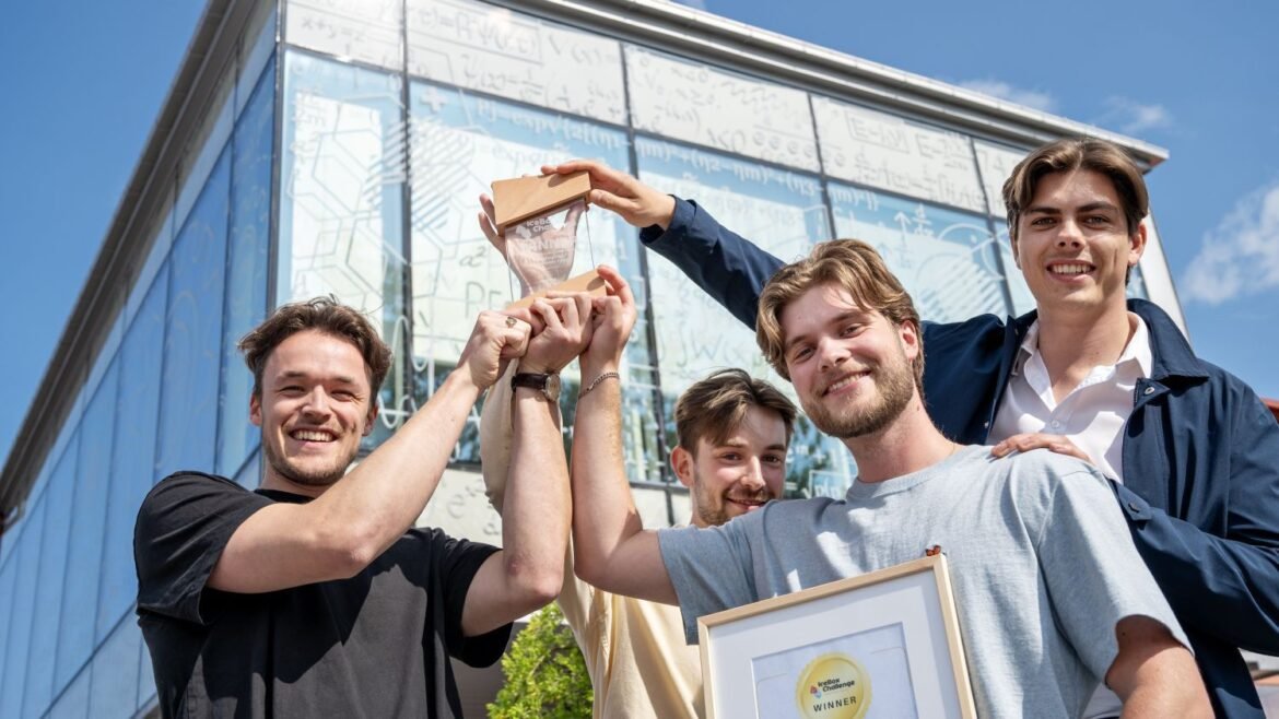 Luleå-studenter van ICe Box Challenge med hållbart minihus